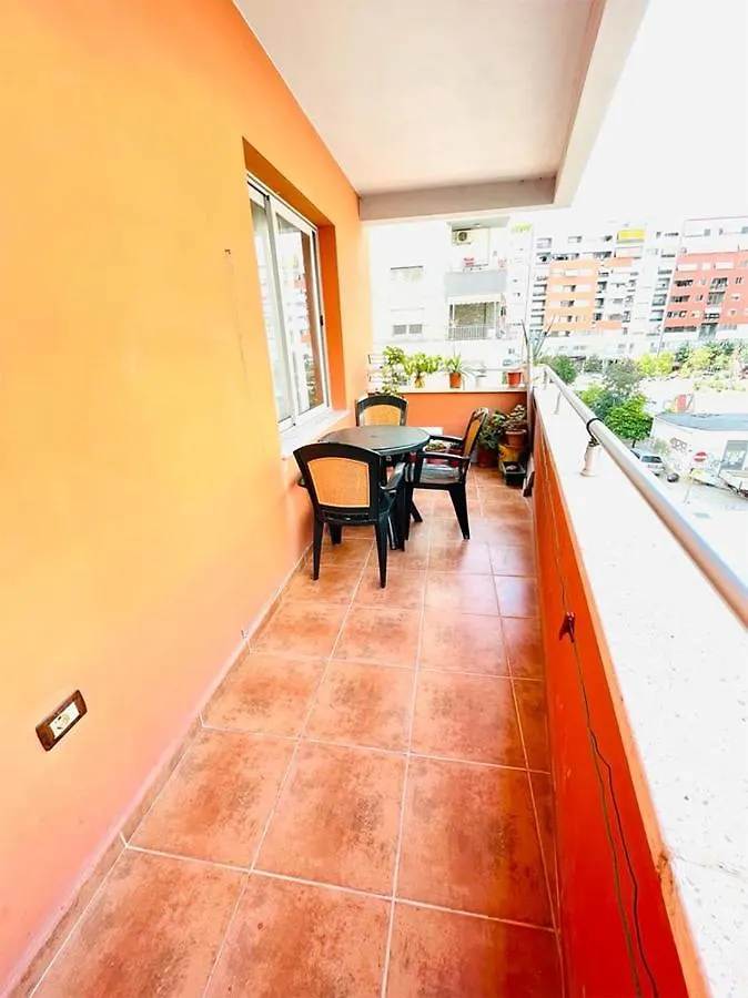Spacious Holiday Apartment Tirana 0*,